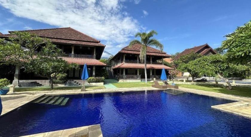 Tulamben Wreck Divers Resort & Restaurant Buitenkant foto