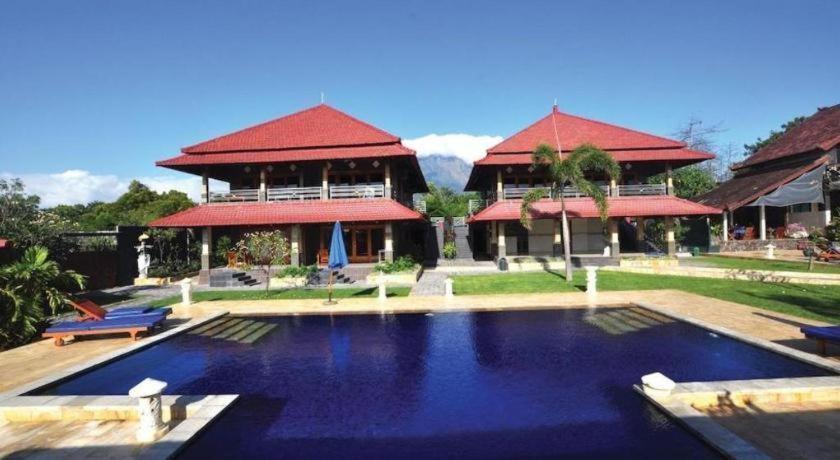 Tulamben Wreck Divers Resort & Restaurant Buitenkant foto