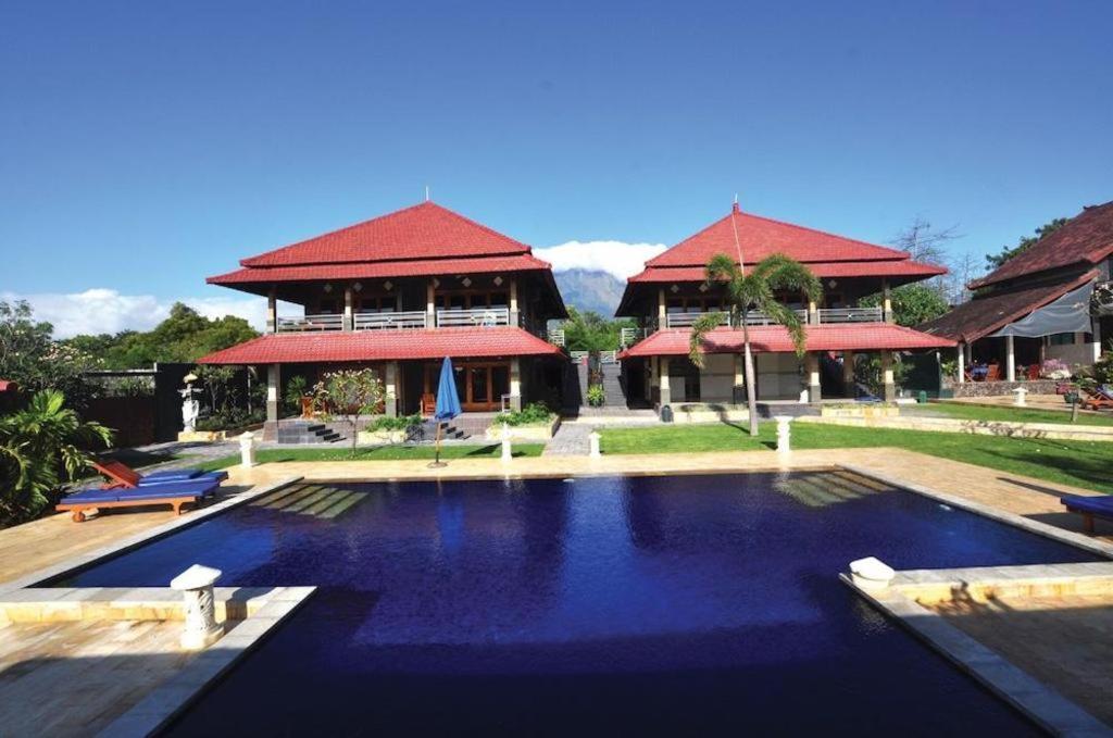Tulamben Wreck Divers Resort & Restaurant Buitenkant foto
